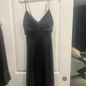 Banana Republic Pleated Midi Dress